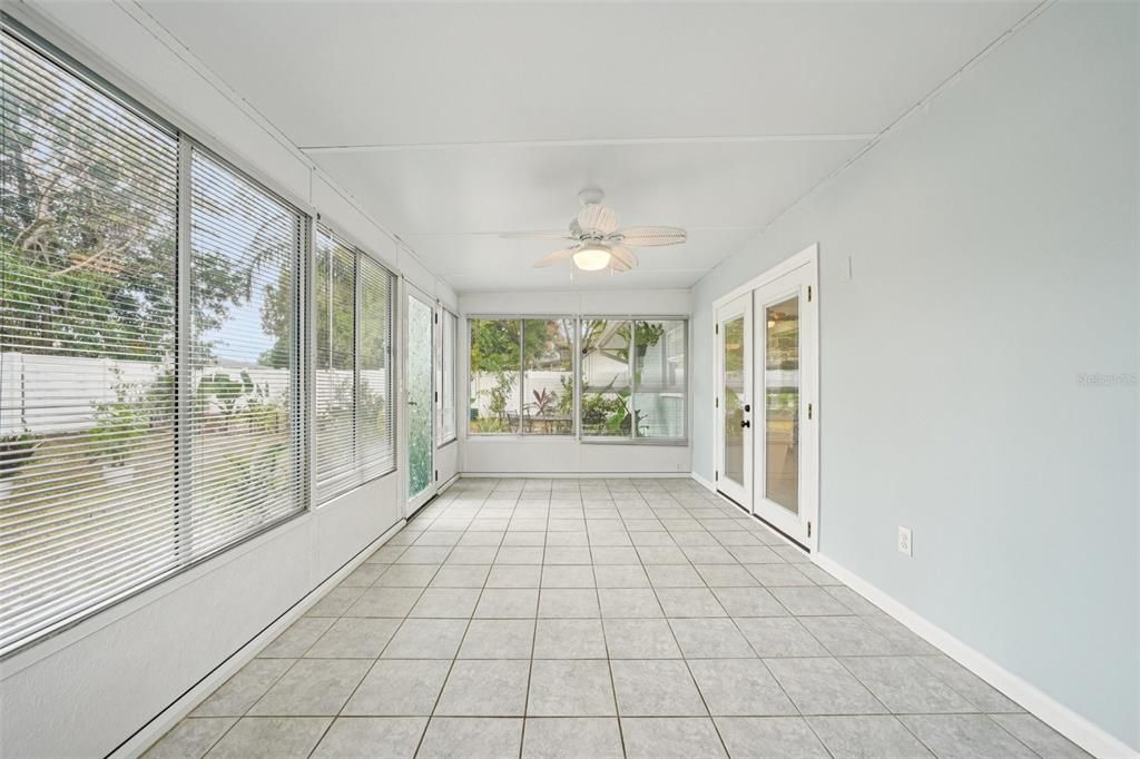 For Sale: $385,000 (3 beds, 2 baths, 1428 Square Feet)