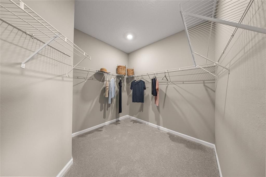 For Sale: $347,880 (3 beds, 2 baths, 2106 Square Feet)