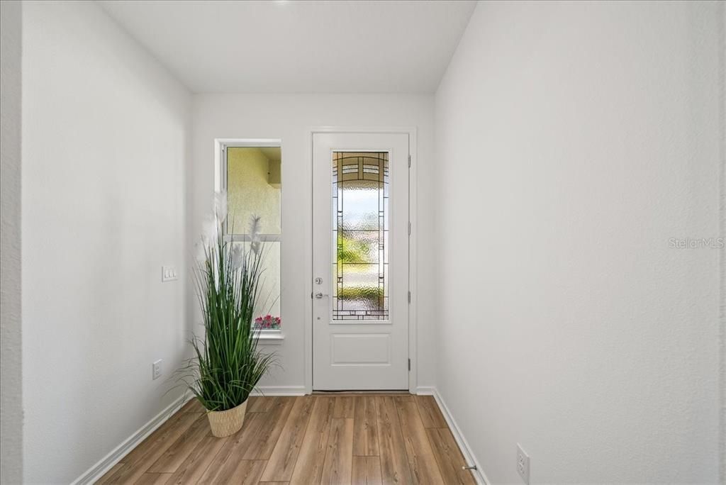 For Sale: $495,000 (3 beds, 2 baths, 1640 Square Feet)