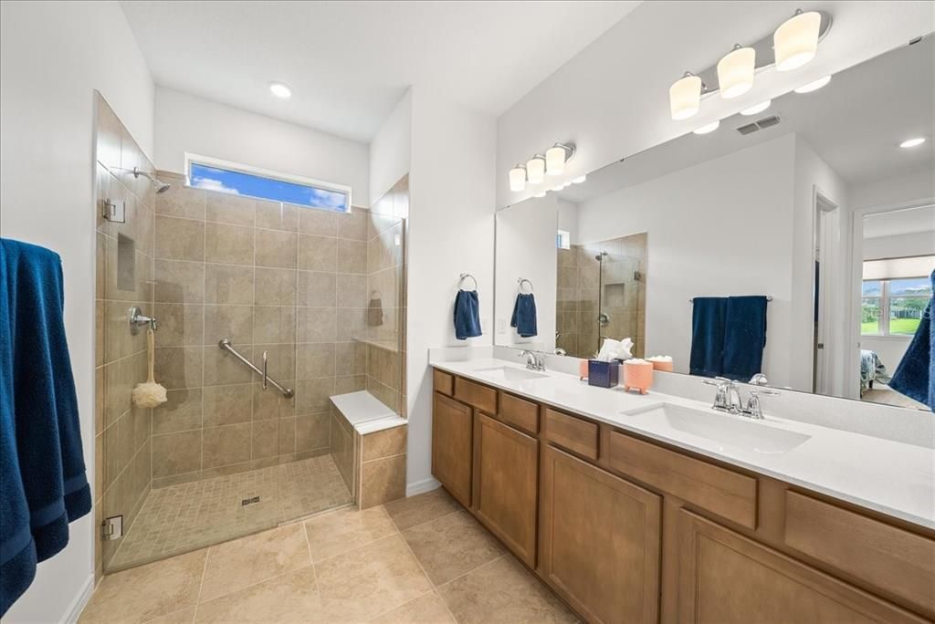 For Sale: $495,000 (3 beds, 2 baths, 1640 Square Feet)