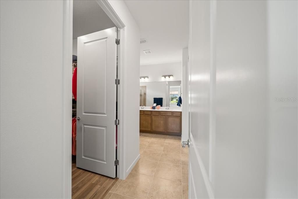 For Sale: $495,000 (3 beds, 2 baths, 1640 Square Feet)