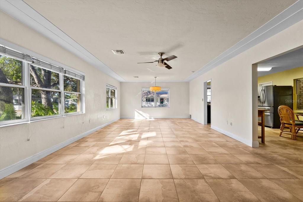 For Sale: $599,000 (3 beds, 2 baths, 1916 Square Feet)