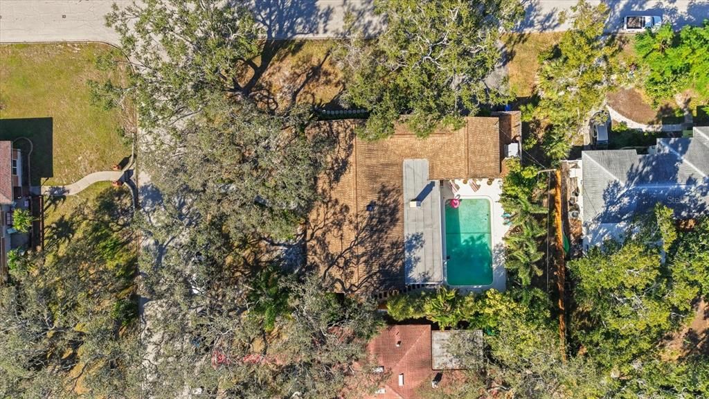 For Sale: $599,000 (3 beds, 2 baths, 1916 Square Feet)