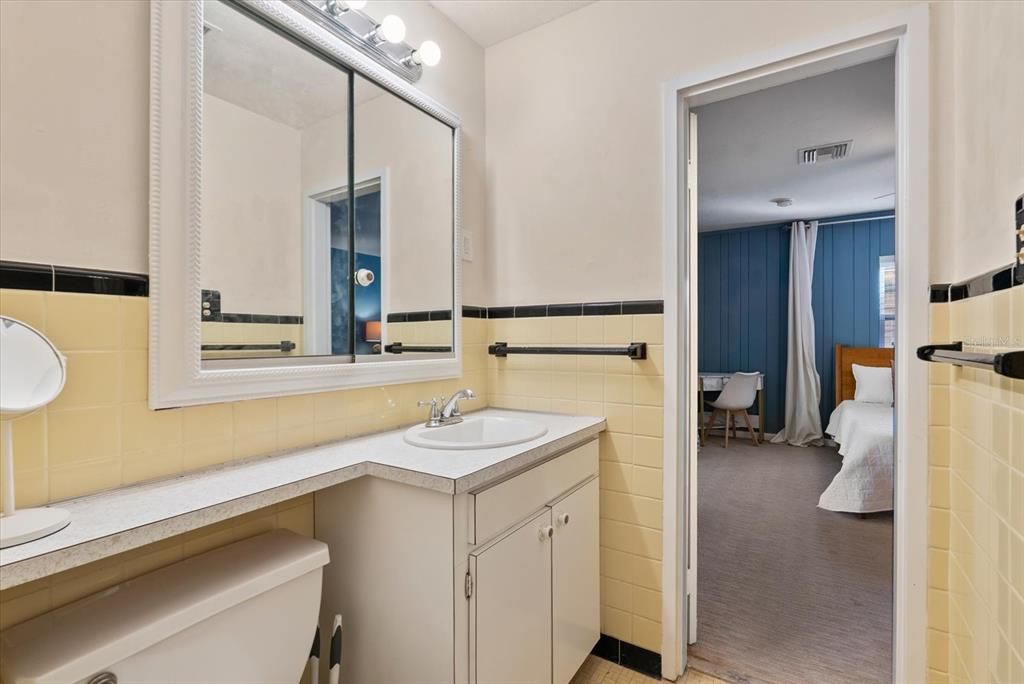 For Sale: $599,000 (3 beds, 2 baths, 1916 Square Feet)