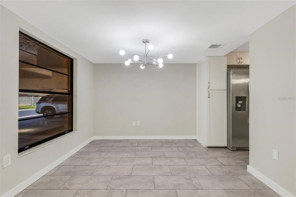 For Rent: $1,900 (2 beds, 2 baths, 1171 Square Feet)