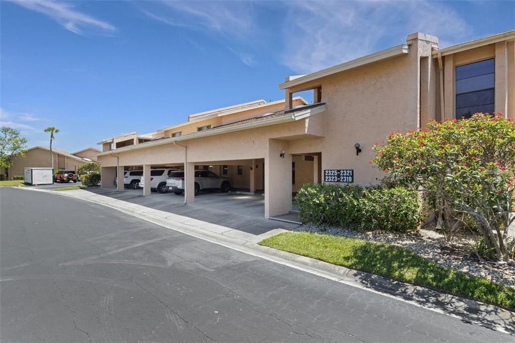 For Rent: $1,900 (2 beds, 2 baths, 1171 Square Feet)