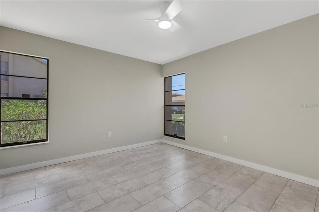 For Rent: $1,900 (2 beds, 2 baths, 1171 Square Feet)