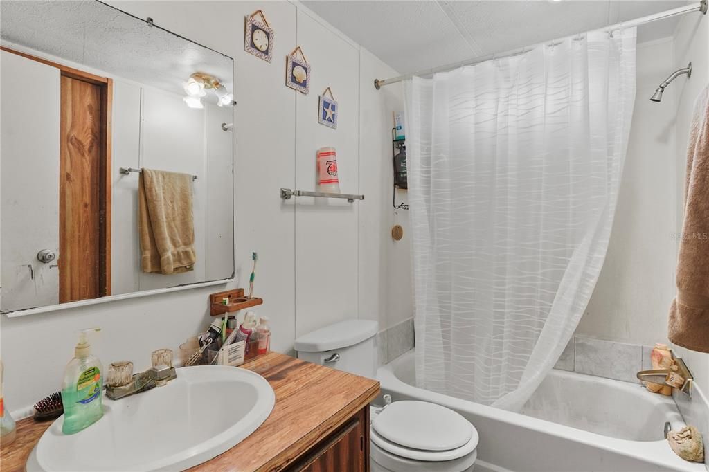 En Venta: $385,000 (2 camas, 1 baños, 1372 Pies cuadrados)