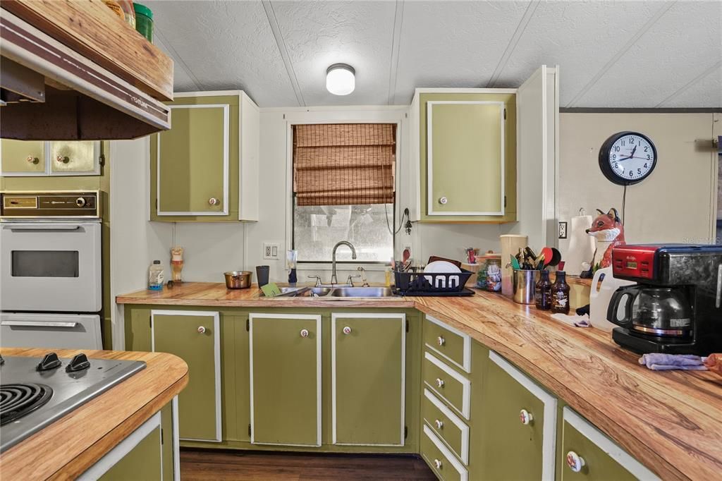 En Venta: $385,000 (2 camas, 1 baños, 1372 Pies cuadrados)