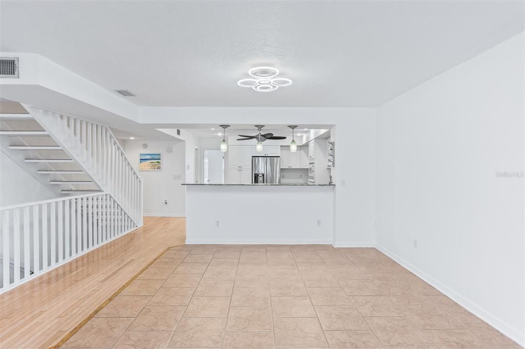 На продажу: $499,000 (3 спален, 3 ванн, 2140 Квадратных фут)