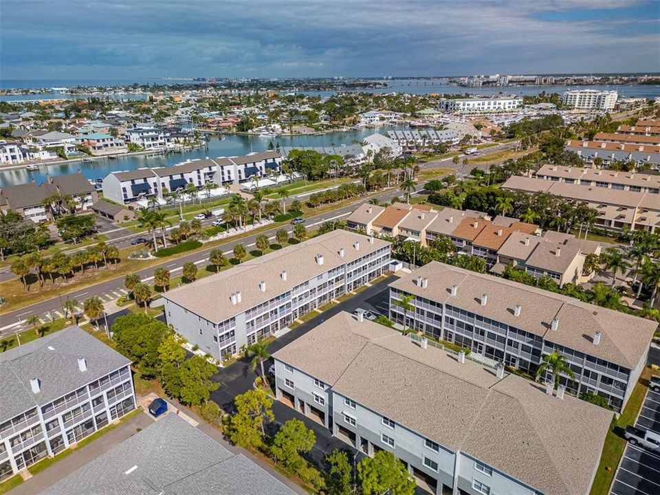 На продажу: $499,000 (3 спален, 3 ванн, 2140 Квадратных фут)