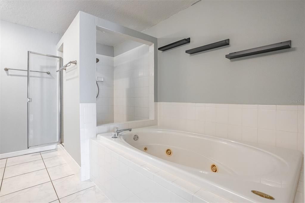 На продажу: $499,000 (3 спален, 3 ванн, 2140 Квадратных фут)