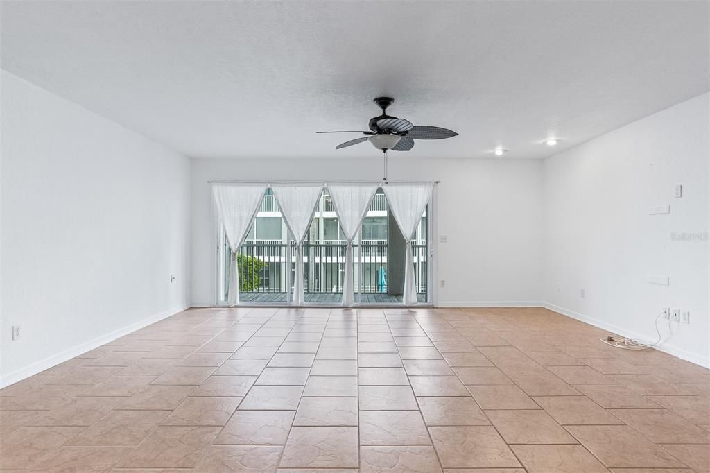 На продажу: $499,000 (3 спален, 3 ванн, 2140 Квадратных фут)