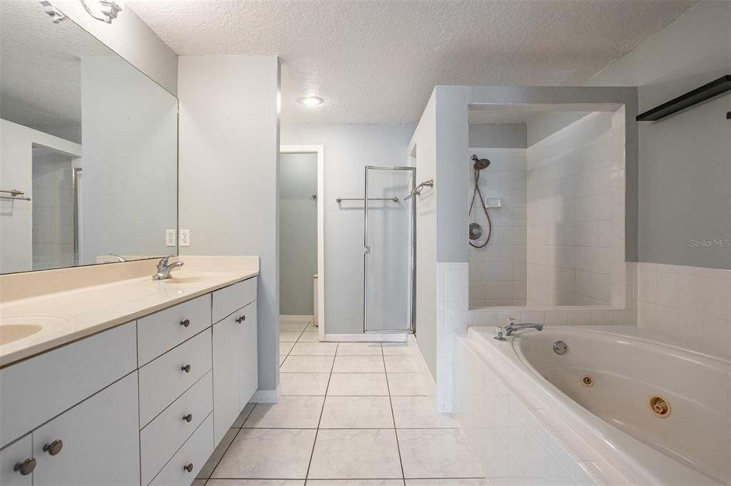 На продажу: $499,000 (3 спален, 3 ванн, 2140 Квадратных фут)