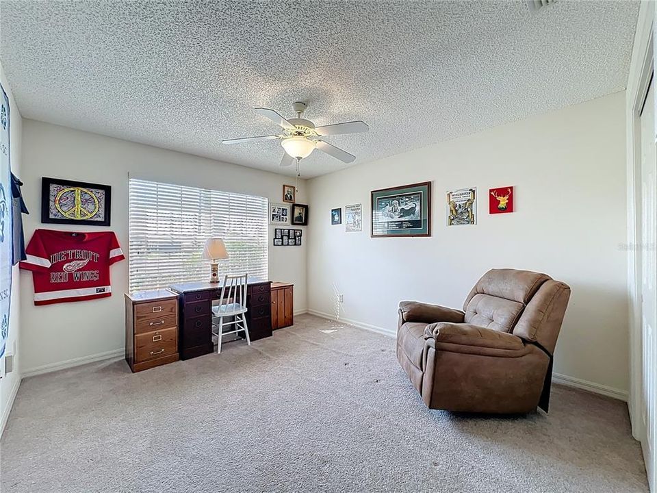 Active With Contract: $399,000 (3 beds, 2 baths, 1392 Square Feet)