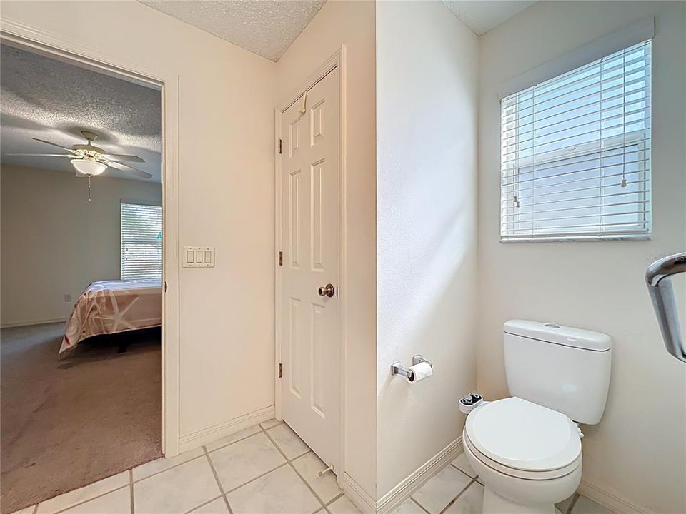 Active With Contract: $399,000 (3 beds, 2 baths, 1392 Square Feet)