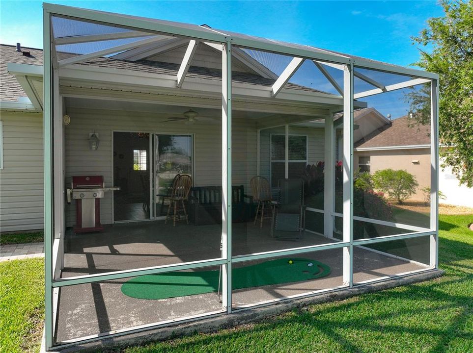 Active With Contract: $399,000 (3 beds, 2 baths, 1392 Square Feet)