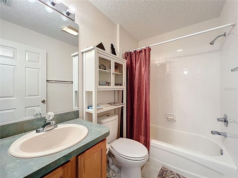 Active With Contract: $399,000 (3 beds, 2 baths, 1392 Square Feet)