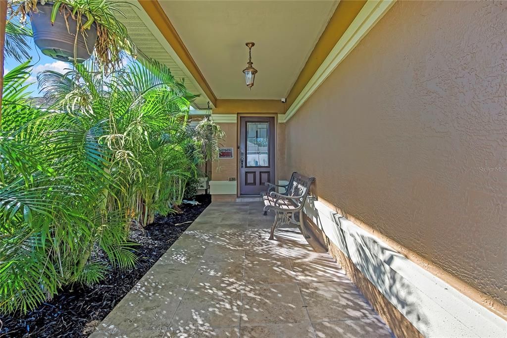 Active With Contract: $339,900 (2 beds, 2 baths, 1612 Square Feet)