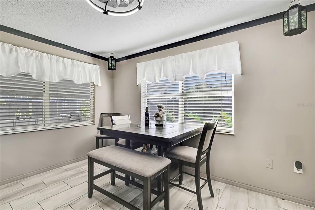 Active With Contract: $339,900 (2 beds, 2 baths, 1612 Square Feet)