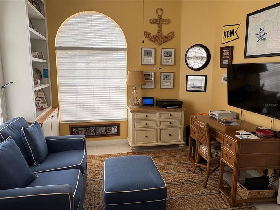 Active With Contract: $699,000 (3 beds, 2 baths, 2008 Square Feet)