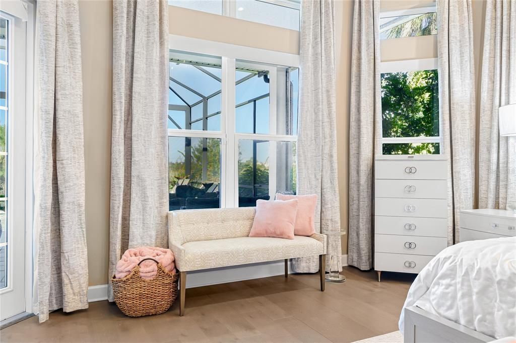 待售: $2,390,000 (4 贝兹, 4 浴室, 4541 平方英尺)