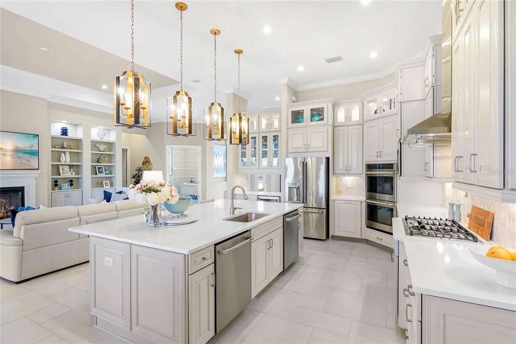 待售: $2,390,000 (4 贝兹, 4 浴室, 4541 平方英尺)