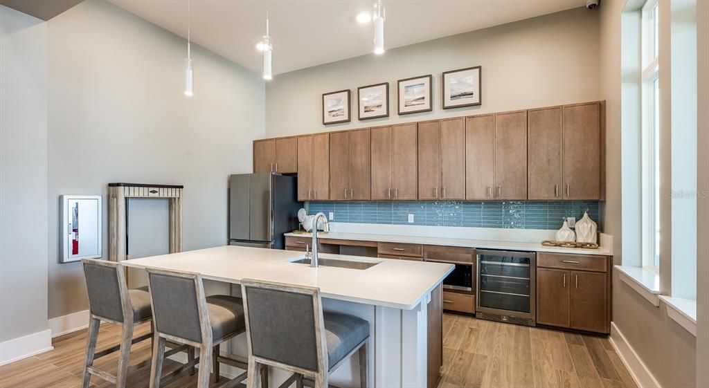 For Rent: $1,960 (2 beds, 2 baths, 1022 Square Feet)