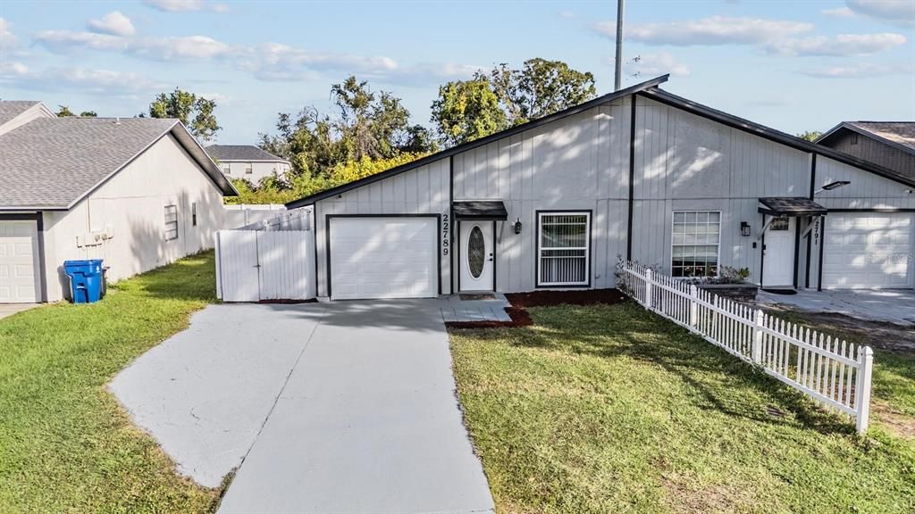 На продажу: $278,000 (3 спален, 2 ванн, 1041 Квадратных фут)