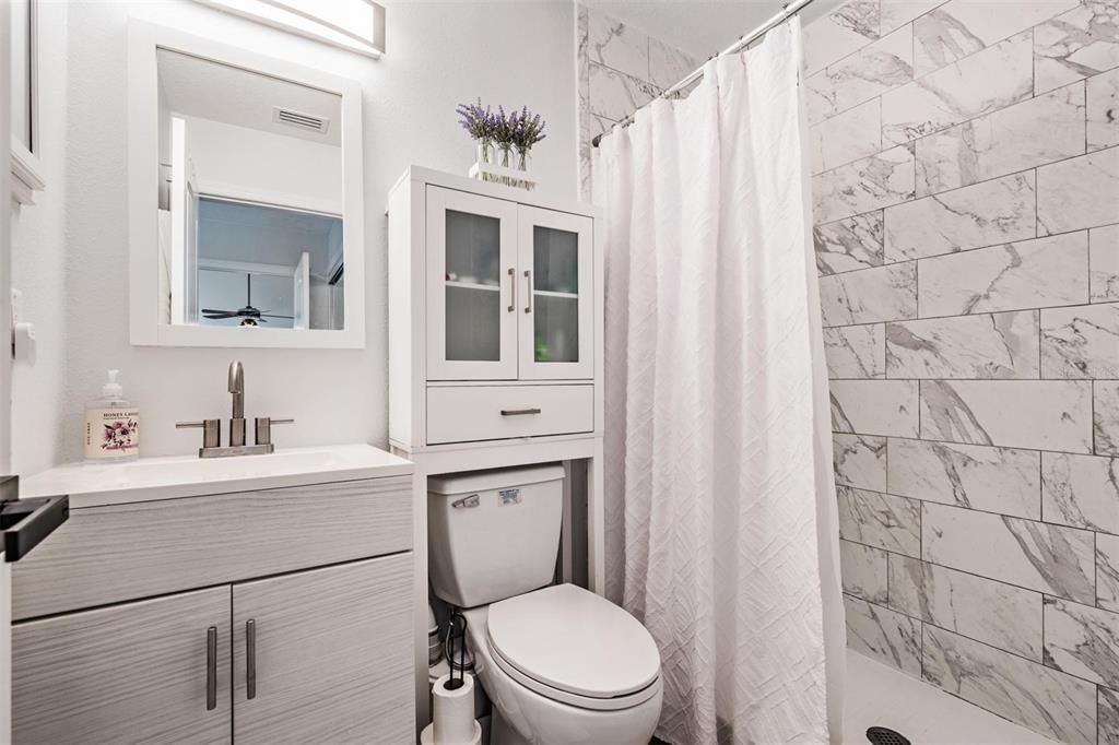 На продажу: $278,000 (3 спален, 2 ванн, 1041 Квадратных фут)