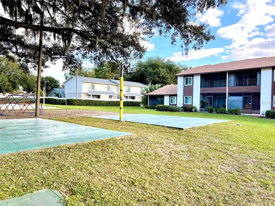 En Renta: $1,295 (2 camas, 2 baños, 876 Pies cuadrados)