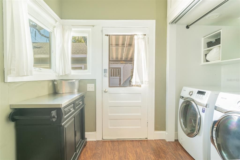 For Sale: $649,900 (3 beds, 2 baths, 2958 Square Feet)