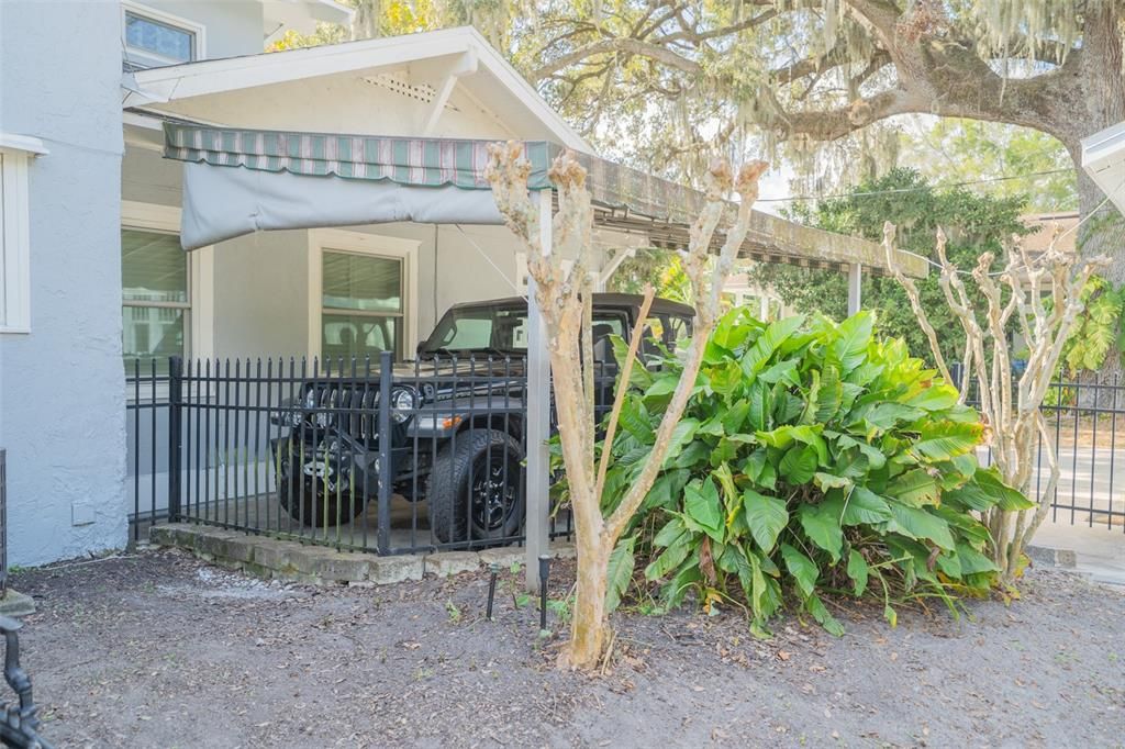 For Sale: $649,900 (3 beds, 2 baths, 2958 Square Feet)