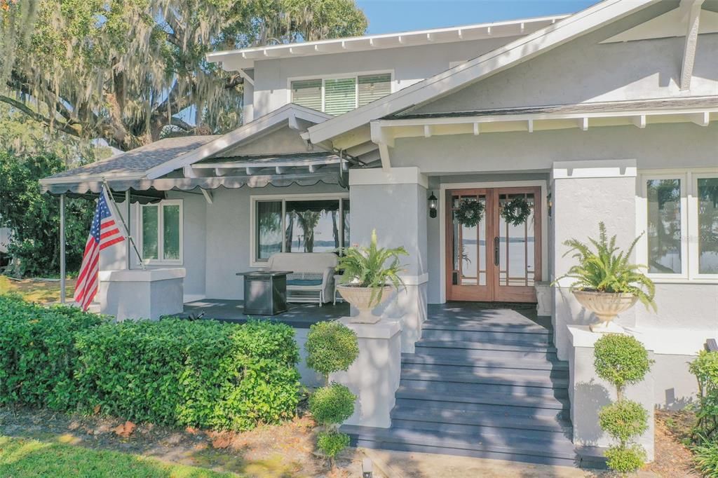 For Sale: $649,900 (3 beds, 2 baths, 2958 Square Feet)