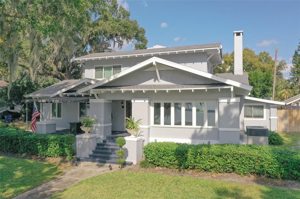 For Sale: $649,900 (3 beds, 2 baths, 2958 Square Feet)