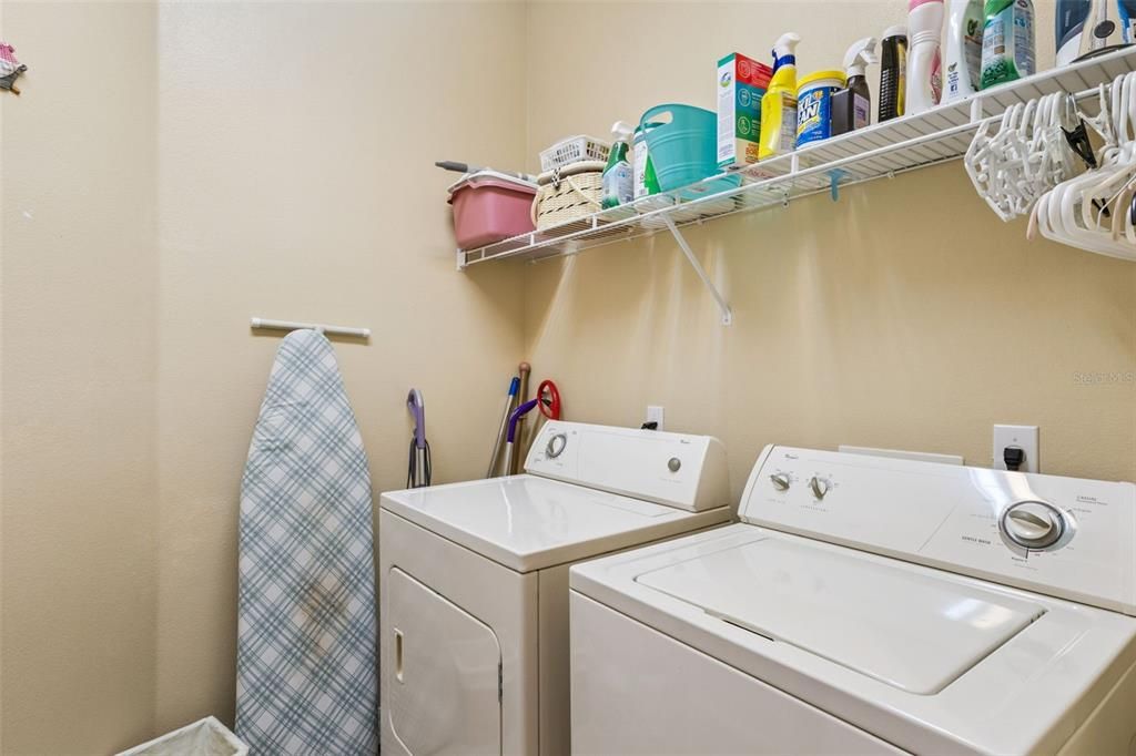 На продажу: $415,000 (3 спален, 2 ванн, 2028 Квадратных фут)