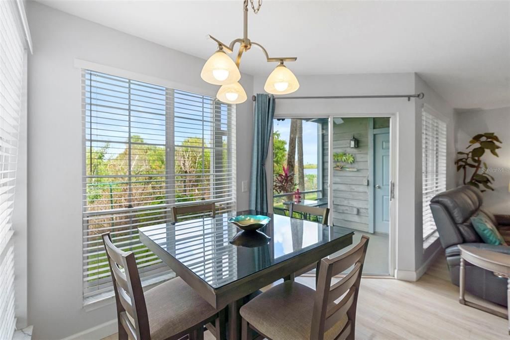 En Venta: $263,500 (2 camas, 2 baños, 1002 Pies cuadrados)