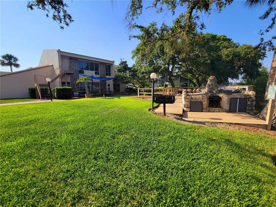 Recently Rented: $1,500 (2 beds, 1 baths, 925 Square Feet)