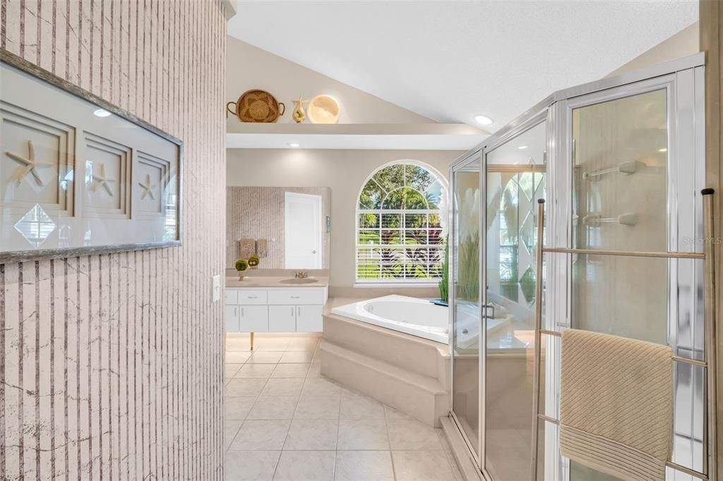 For Sale: $699,900 (3 beds, 2 baths, 2137 Square Feet)