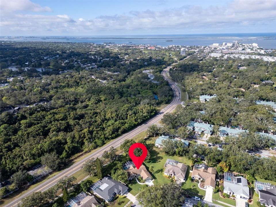 For Sale: $699,900 (3 beds, 2 baths, 2137 Square Feet)