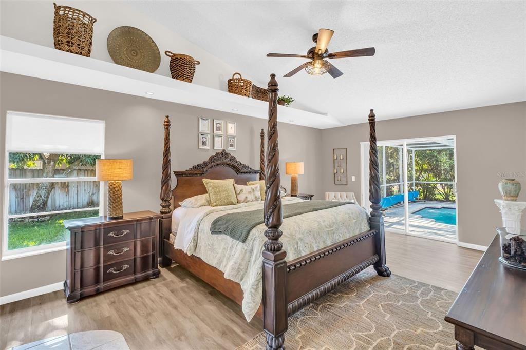 For Sale: $699,900 (3 beds, 2 baths, 2137 Square Feet)