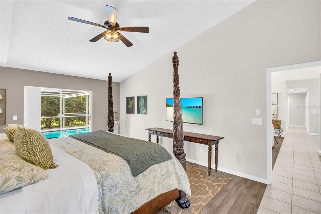 For Sale: $699,900 (3 beds, 2 baths, 2137 Square Feet)