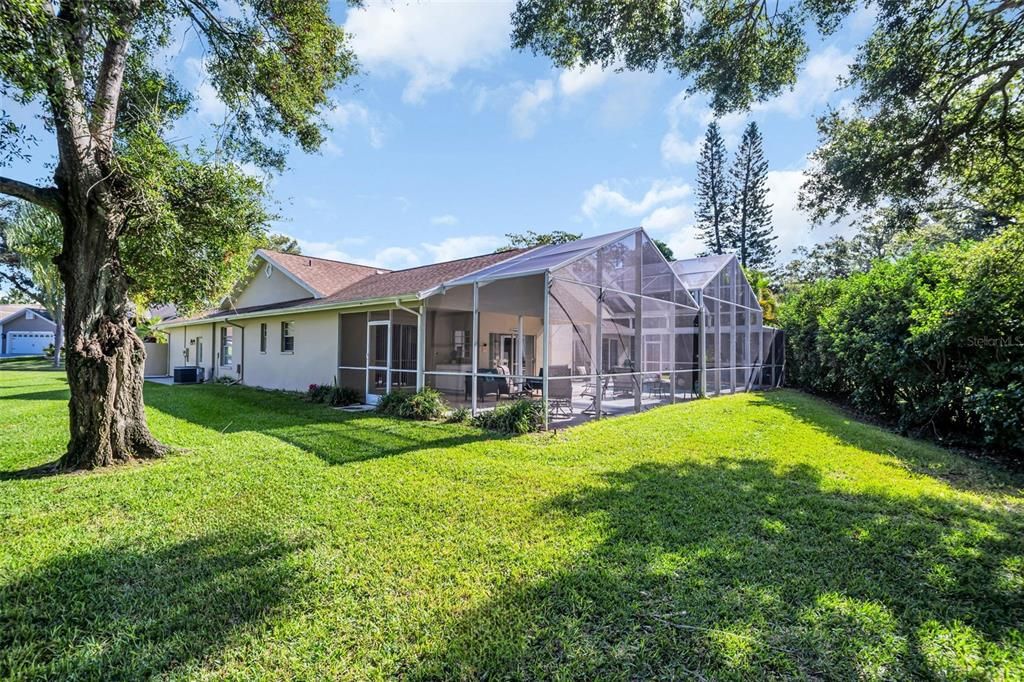 For Sale: $699,900 (3 beds, 2 baths, 2137 Square Feet)