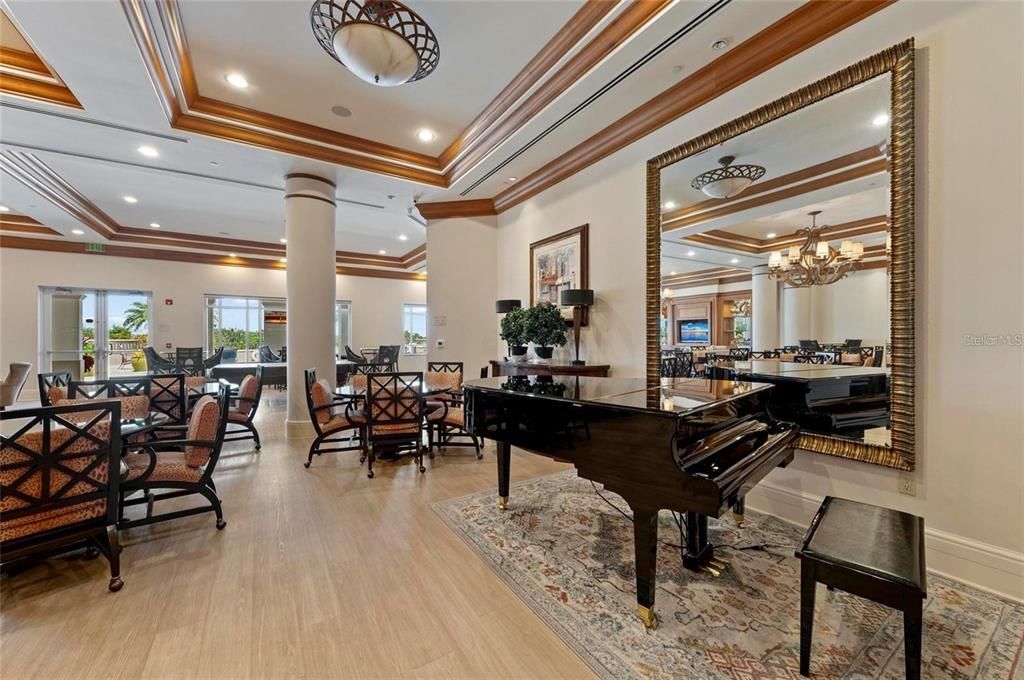 На продажу: $499,000 (3 спален, 2 ванн, 1825 Квадратных фут)