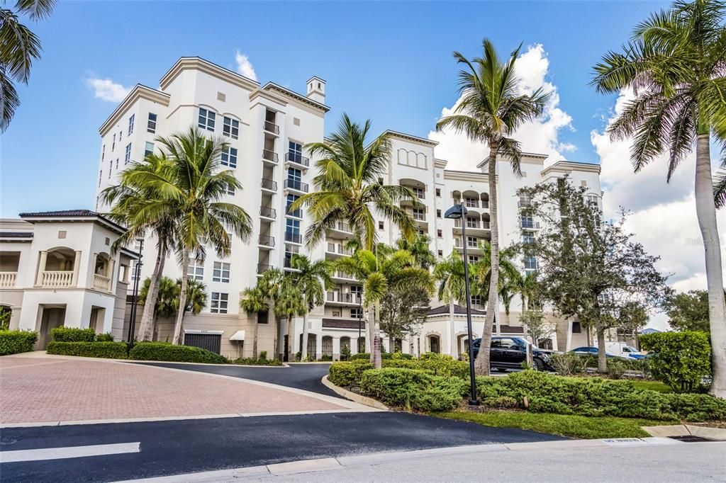 На продажу: $499,000 (3 спален, 2 ванн, 1825 Квадратных фут)