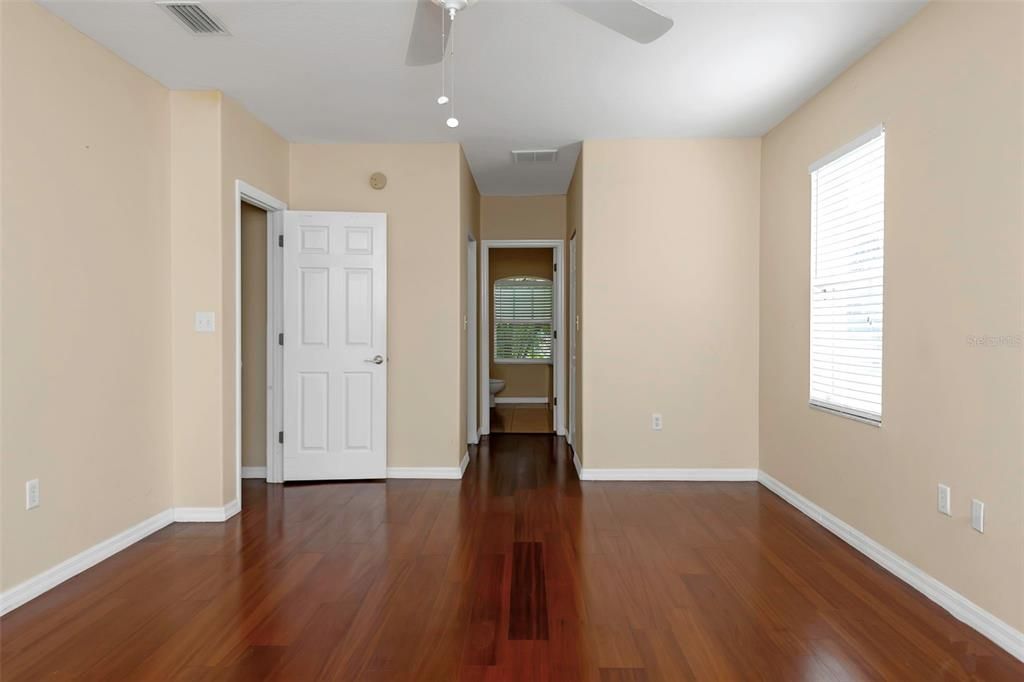 Active With Contract: $518,000 (3 beds, 2 baths, 2254 Square Feet)