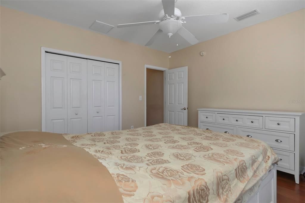 Active With Contract: $518,000 (3 beds, 2 baths, 2254 Square Feet)