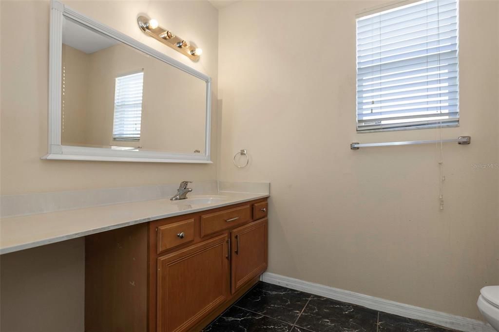 Active With Contract: $518,000 (3 beds, 2 baths, 2254 Square Feet)