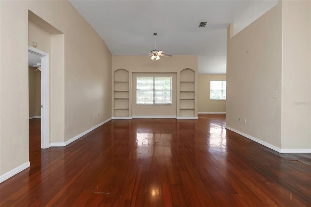 Active With Contract: $518,000 (3 beds, 2 baths, 2254 Square Feet)