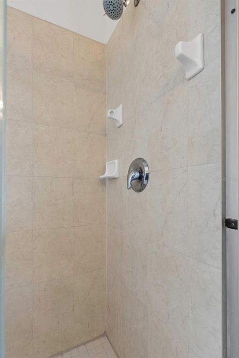 Active With Contract: $518,000 (3 beds, 2 baths, 2254 Square Feet)